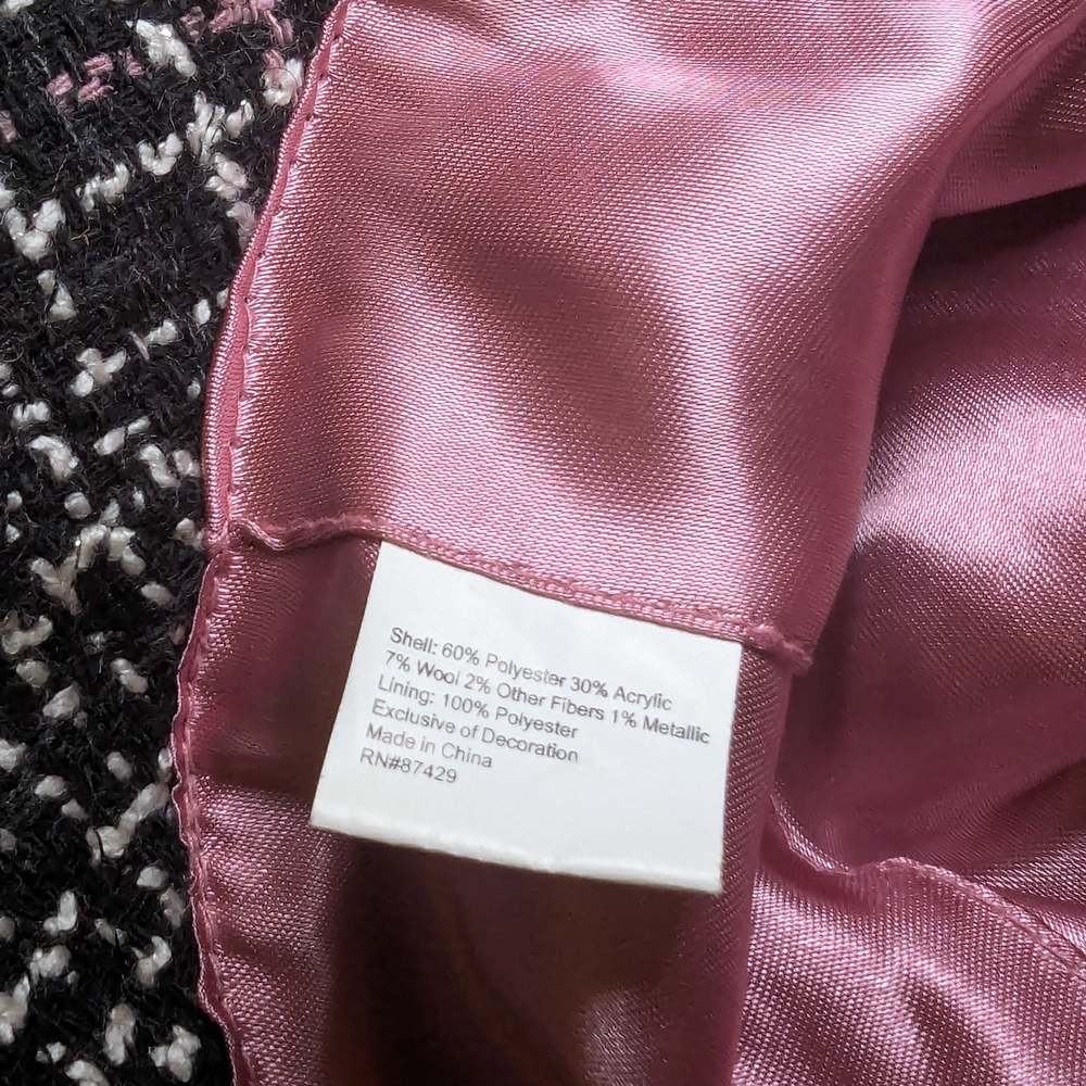 Elegant Tweed Bucket Hat with Pink Ribbon - Picture 4 of 4